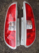 SKODA ROOMSTER PRAKTIK LAMPA PRAWY TYŁ