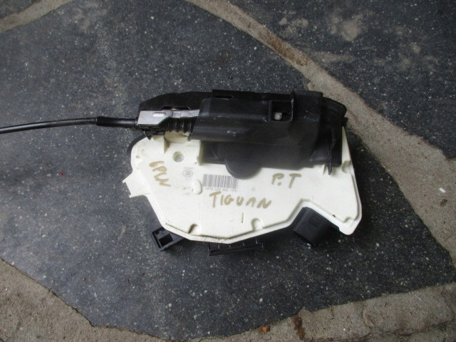 VW TIGUAN LIFT ZAMEK PRAWY TYŁ 5N0839016H
