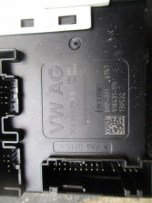 TIGUAN LIFT SILNICZEK SZYBY LEWY PRZÓD 5N0959701F