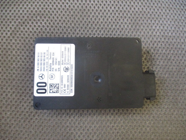 B KLASA W246 B180 CZUJNIK RADARA A0009055601