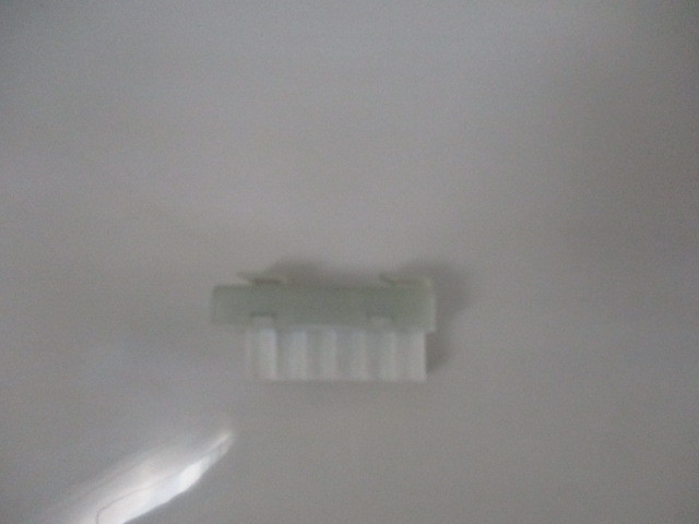 B KLASA W246 A0009820412 rozdzielacz prądu masa