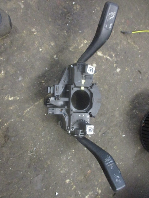 vw JETTA PRZEŁĄCZNIK ROGOLKA