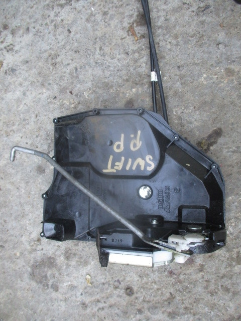 SUZUKI SWIFT MK6 ZAMEK PRAWY PRZÓD 7PIN