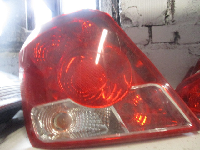 CHEVROLET AVEO KALOS 05R. LAMPA LEWY LEWA TYŁ