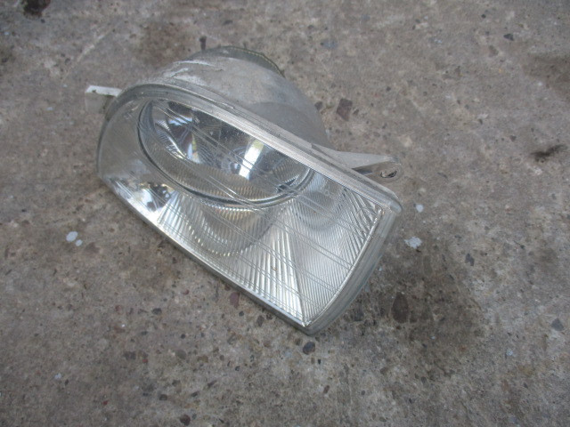 SKODA ROOMSTER HALOGEN LEWY