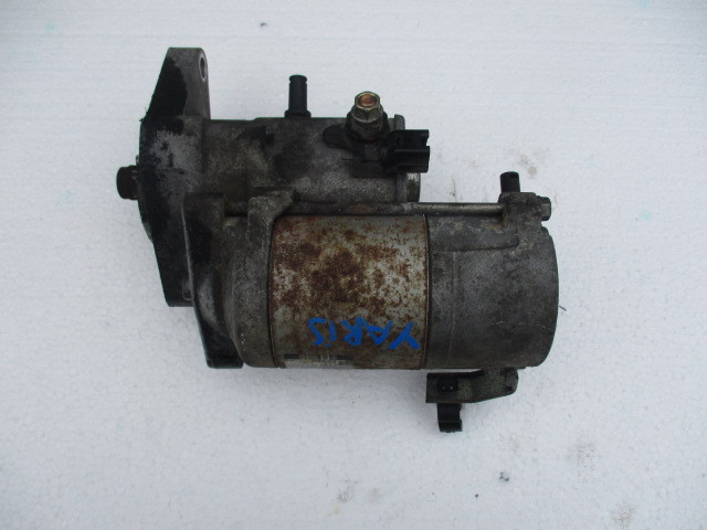 YARIS I LIFT 05 R. 5D 1.4 D4D ROZRUSZNIK