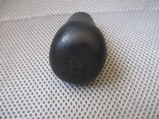 DAIHATSU TERIOS 2001 R. LIFT GAŁKA ZMIANY BIEGÓW