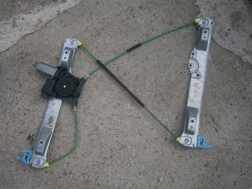 CORSA D 2008 3D MECHANIZM SZYBY PRAWY PRZÓD 6PIN