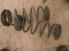 KIA VENGA 1.4 CRDI SPREZYNY TYŁ