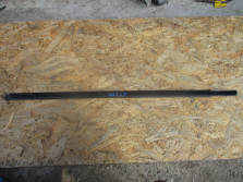 IGNIS LIFT 04-08 LISTWA ZGARNIAJĄCA LEWY PRZÓD