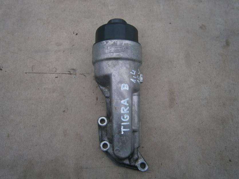 TIGRA B II 05r 1,4 PODSTAWA FILTRA OLEJU 90530259