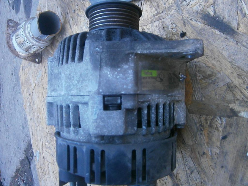 RENAULT MEGANE SCENIC 2.0 8V ALTERNATOR