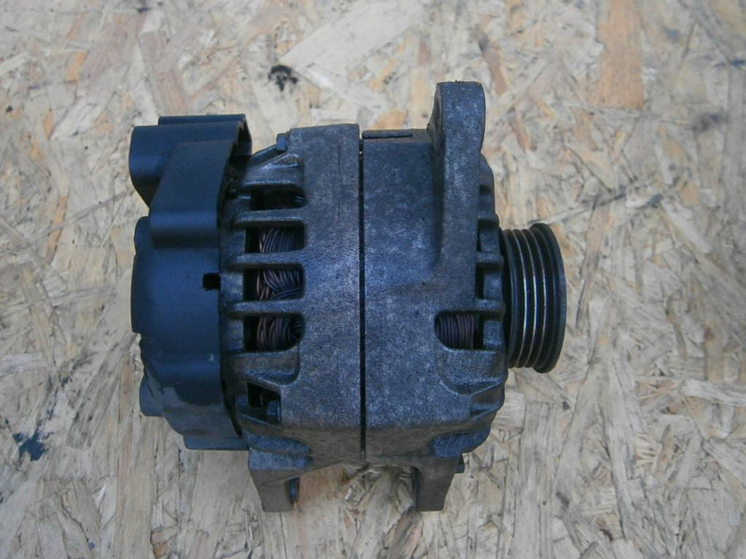 KIA CERATO 1.6 16V ALTERNATOR VALEO 37300-22650