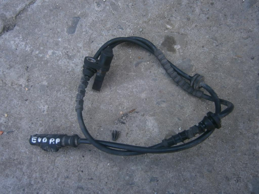 GRANDE PUNTO EVO CZUJNIK ABS PRAWY PRZOD