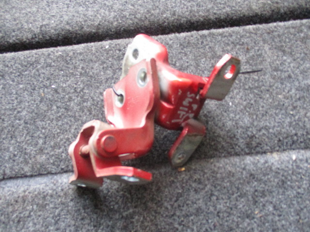 SWIFT MK6 5D ZAWIASY PRAWY PRZÓD