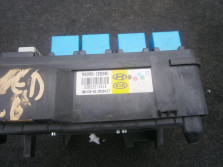 KIA CEED 08R.1.6 CRDI SKRZYNKA BEZPIECZNIKÓW