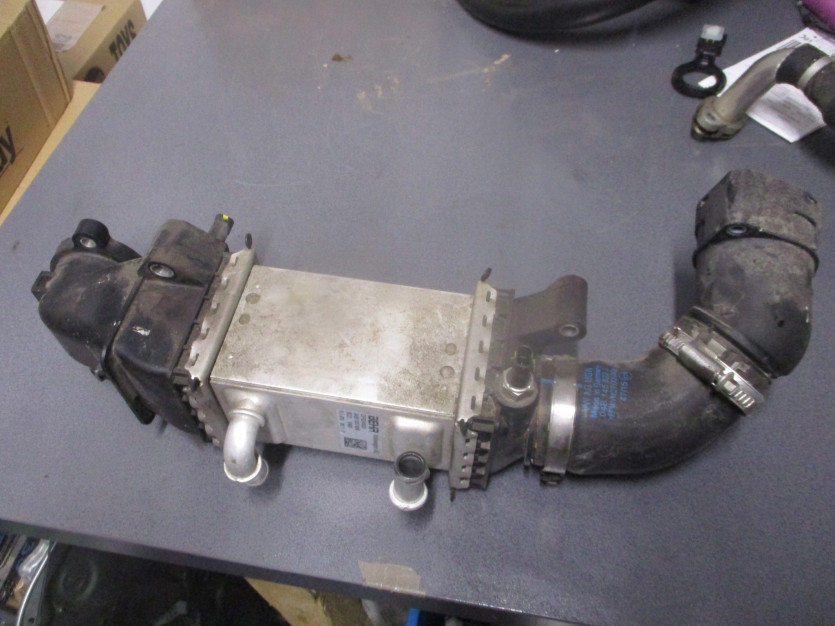 ibiza 1.4 tdi CUT 105KM INTERCOOLER 04B145749K