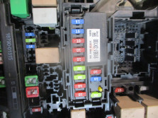 HYUNDAI ELANTRA 1.6 13 R. SKRZYNKA BEZPIECZNIKÓW