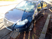 Fiat sedici zderzak kompletny przód