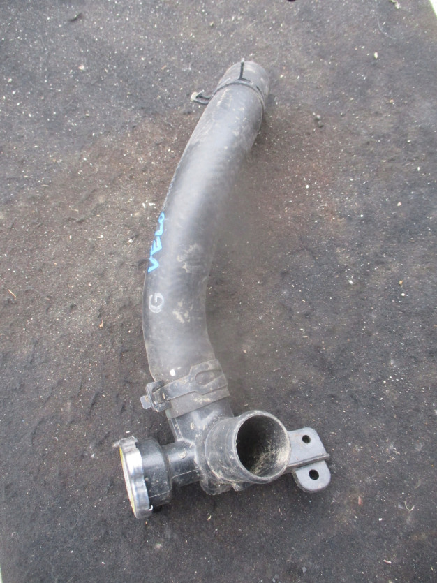 HYUNDAI VELOSTER 1.6 GDI WLEW PŁYNU