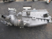 TREZIA TOYOTA VERSO S 1.3 OBUDOWA FILTRA POWIETRZA