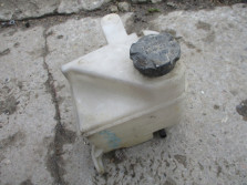 KIA VENGA 1.4 ZBIORNICZEK WYRÓWNAWCZY