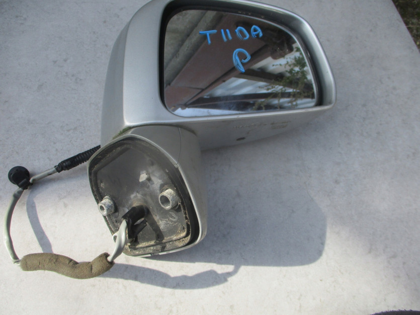 NISSAN TIIDA tida LUSTERKO PRAWE 3PIN