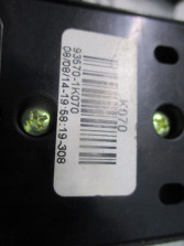 KIA HYUNDAI IX20 PRZEŁĄCZNIK SZYB LEWY 93570-1K070