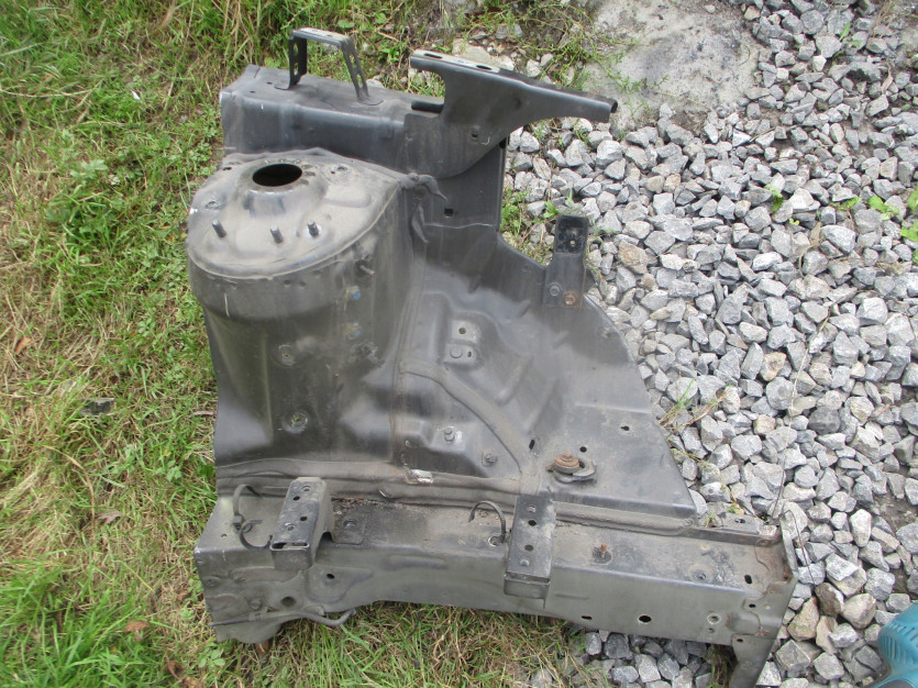 KIA SOUL 2009 R. PODŁUĄNICA LEWA H5