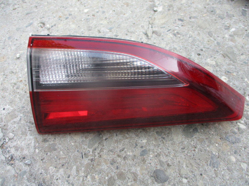 HYUNDAI ELANTRA V SEDAN 2014 R. LAMPA PRAWY TYŁ