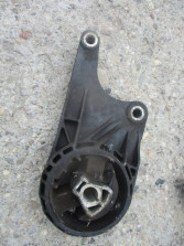 ASTRA J 1.4 T PODUSZKA SKRZYNI