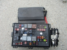 OPEL ASTRA J LIFT 1.4 T SKRZYNKA BEZPIECZNIKÓW