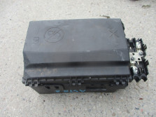 OPEL ASTRA J LIFT 1.4 T SKRZYNKA BEZPIECZNIKÓW