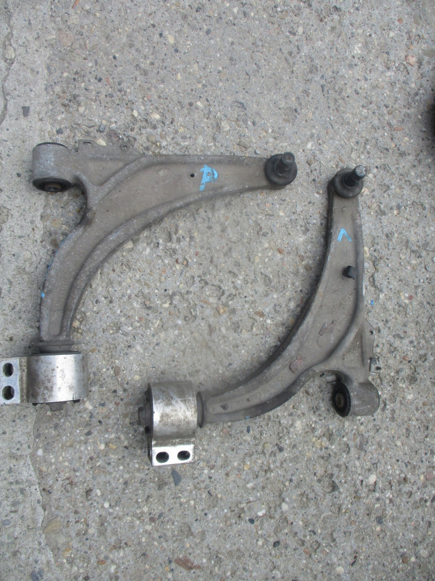 ASTRA J 1.4 T WAHACZ LEWY