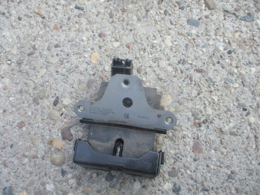 TAURONE CONNECT MK2 ZAMEK KLAPY BAGAŻNIKA TYŁ