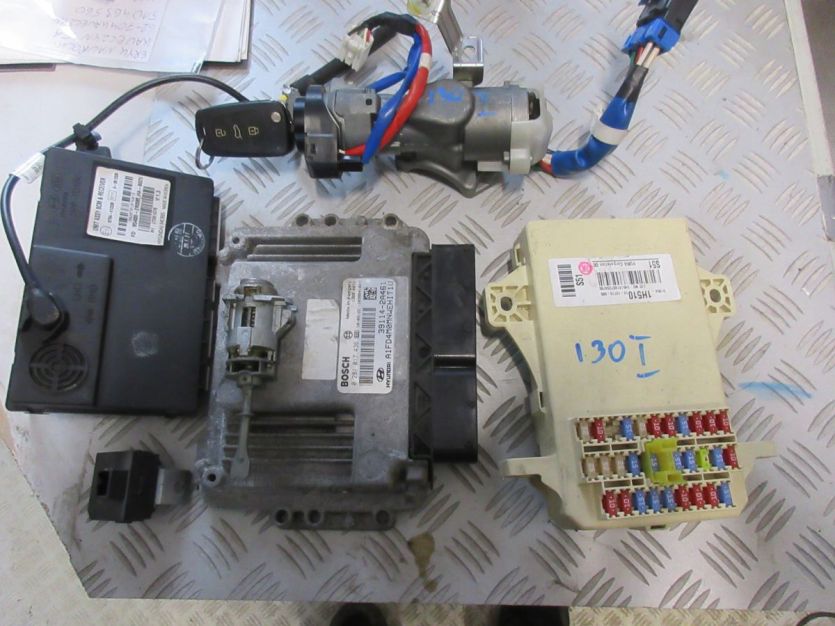 HYUNDAI I30 1.6 CRDI KOMPUTER 39114-2A461