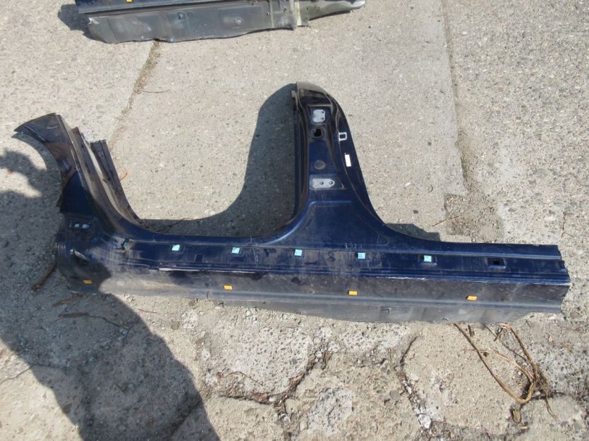 KIA optima IV sedan 17 r. PRÓG SŁUPEK PRAWY