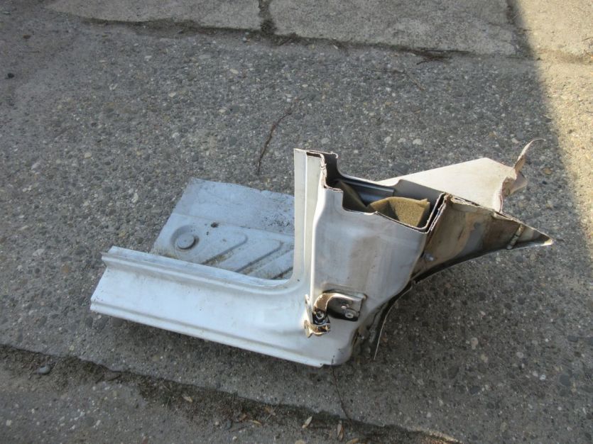 DACIA DOKKER 18R próg PRAWY