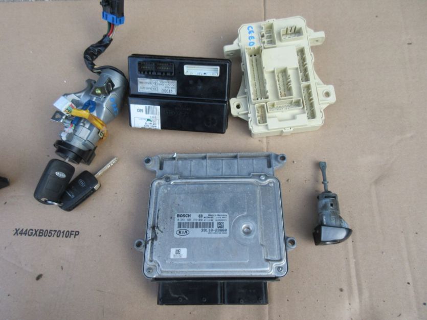 KIA PRO CEED KOMPUTER 1.6 16V 39110-2B660
