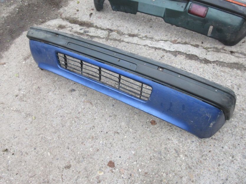 peugeot 205 kabriolet zderzak przód