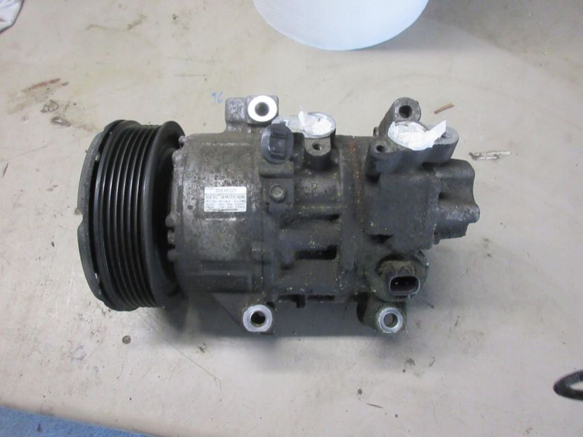 TOYOTA AVENSIS 06- 1.8 VVTI kompresor KLIMATYZACJI