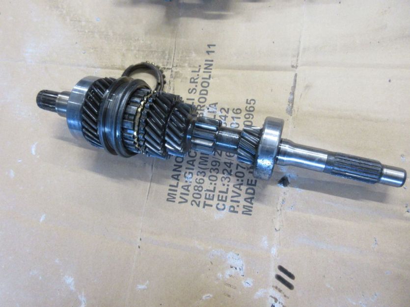 SWIFT 1.3 16V MK6 4X4 P31 wałek zębatki zębatka