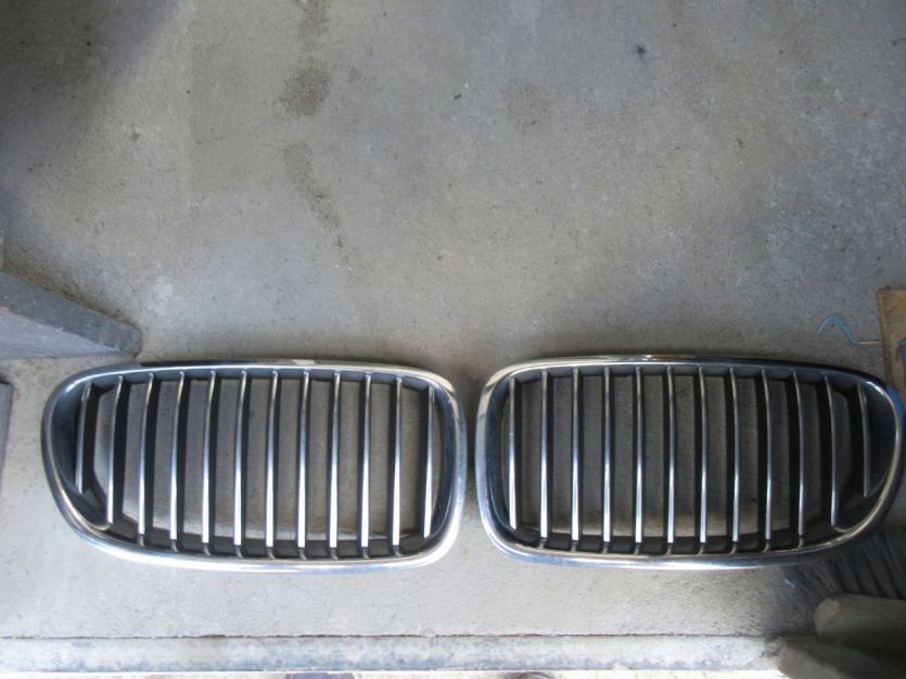 BMW 520 FII 5 NERKI NERKA GRILL