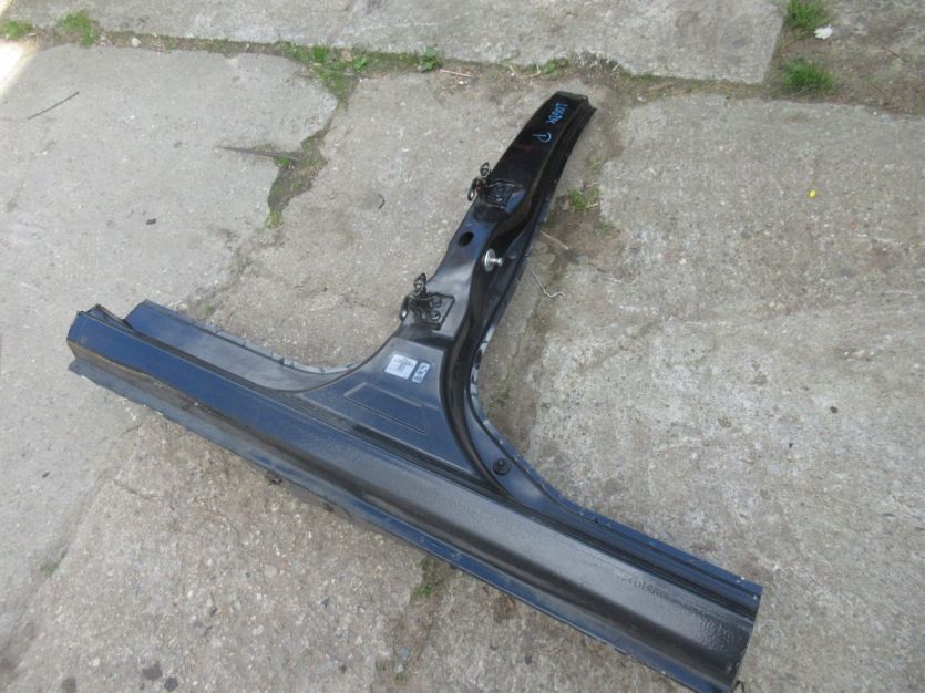 DACIA LODGY PRÓG SŁUPEK PRAWY