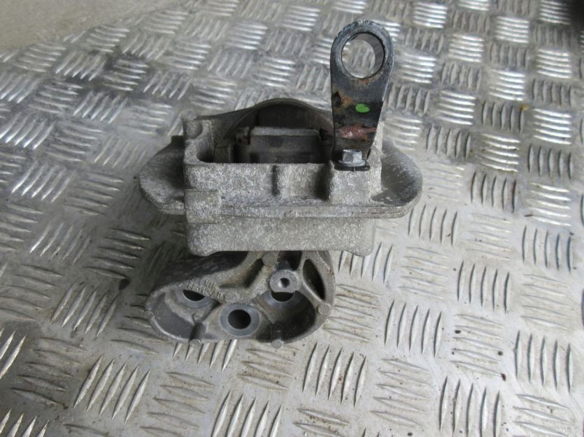 ECOSPORT II LIFT 1.0 ŁAPA PODUSZKA SILNIKA