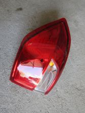 ECOSPORT II LIFT LAMPA LEWY TYŁ