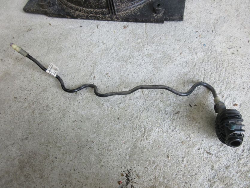 DUSTER LIFT 1.2 TCE PRZEWÓD WYSPRZĘGLIKA SPRZĘGŁA