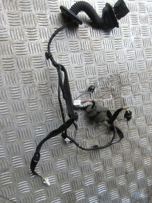 DACIA LODGY DOKKER WIĄZKA DRZWI PRAWY PRZÓD