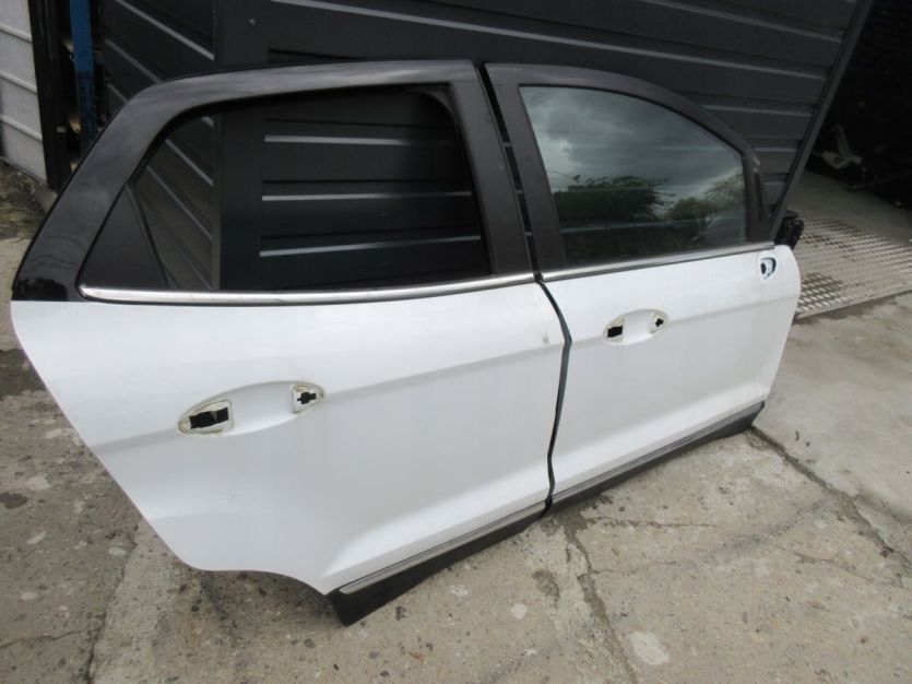 ECOSPORT II LIFT 19 R. DRZWI PRAWY TYŁ