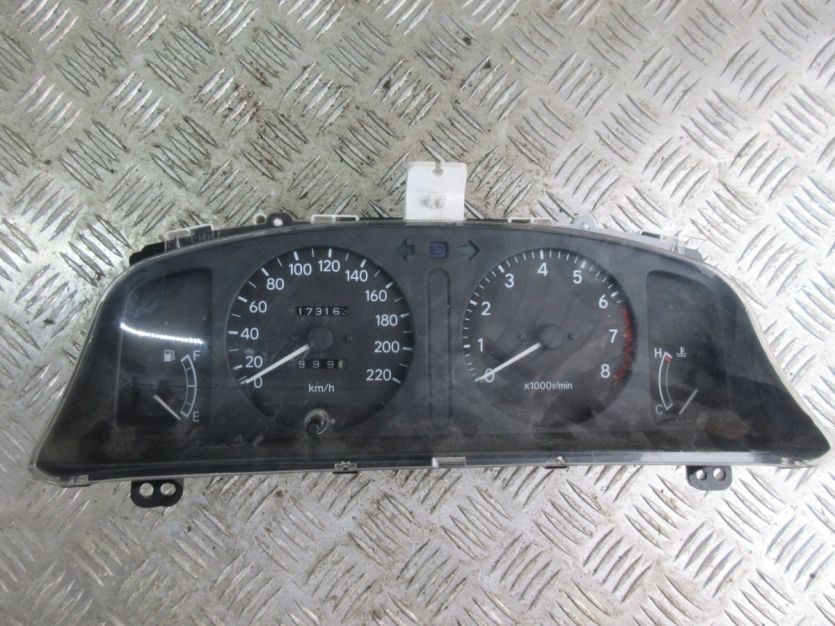 COROLLA e11 lift 99-02 LICZNIK ZEGAR 83800-1E180